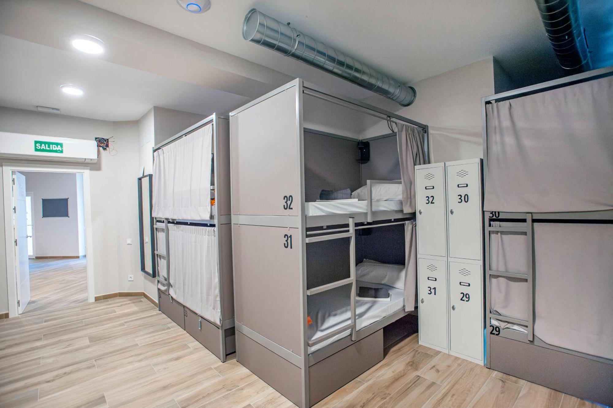 Hostel Dos Estaciones - Free Towels, Coffee & Tea, Remote Check-In Αλικάντε Εξωτερικό φωτογραφία