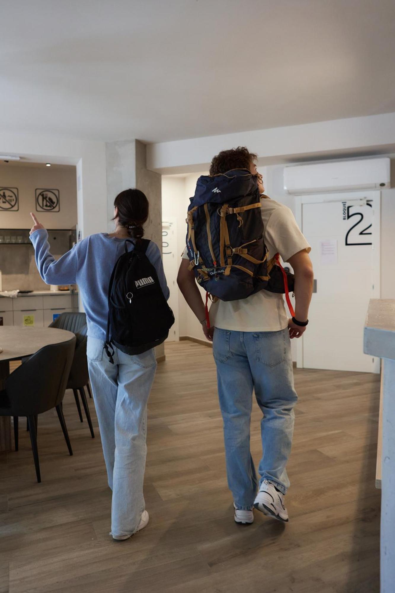 Hostel Dos Estaciones - Free Towels, Coffee & Tea, Remote Check-In Αλικάντε Εξωτερικό φωτογραφία