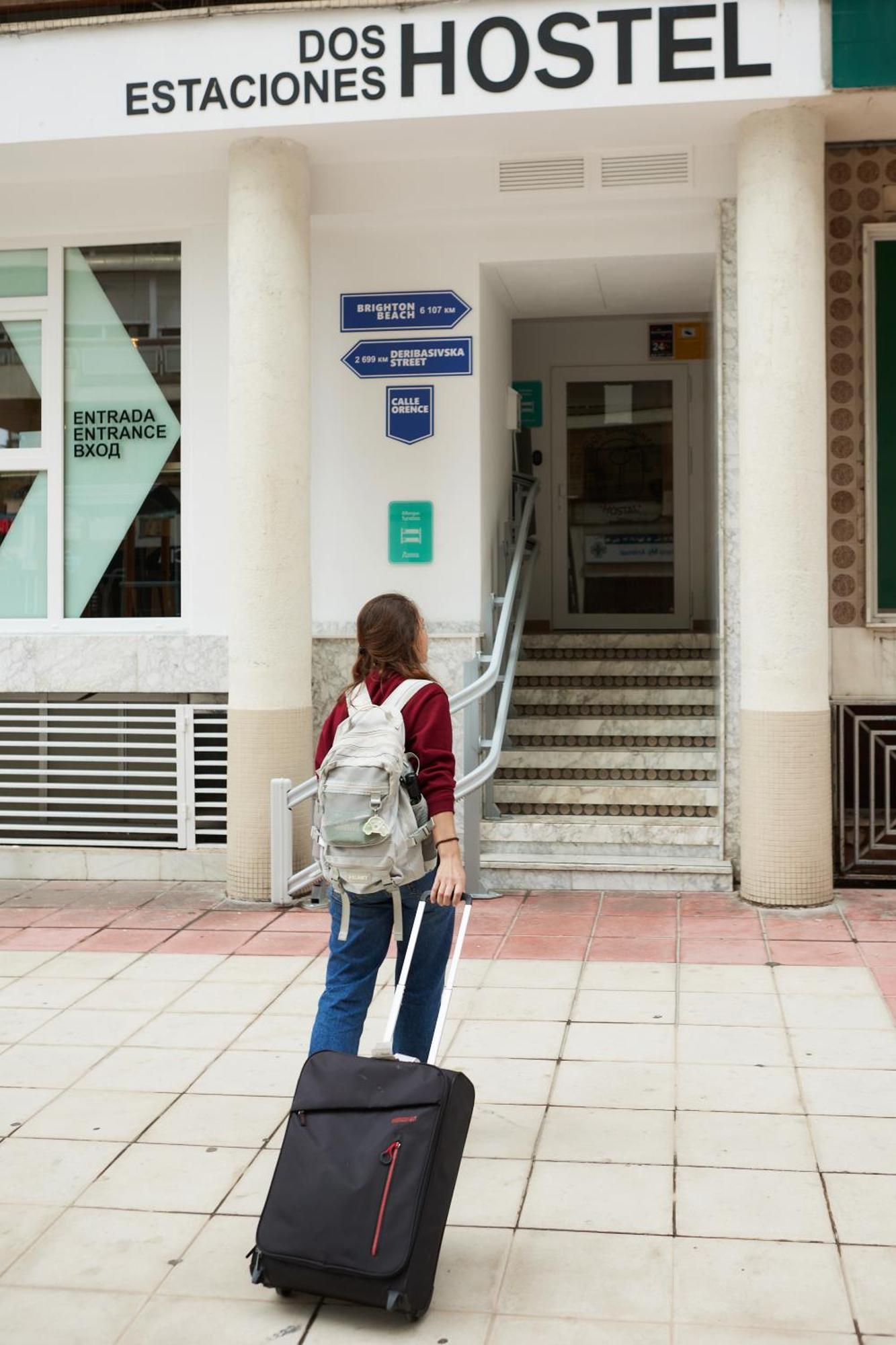 Hostel Dos Estaciones - Free Towels, Coffee & Tea, Remote Check-In Αλικάντε Εξωτερικό φωτογραφία