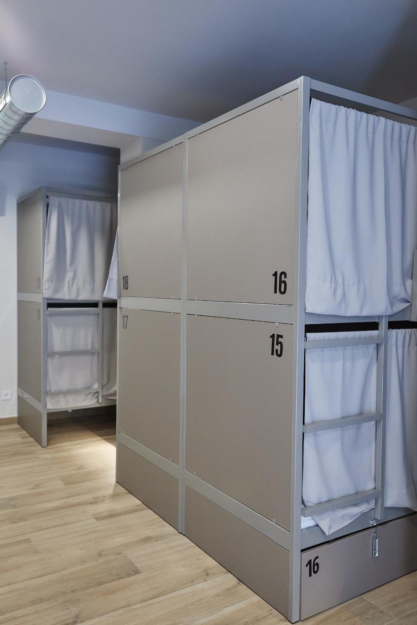 Hostel Dos Estaciones - Free Towels, Coffee & Tea, Remote Check-In Αλικάντε Εξωτερικό φωτογραφία