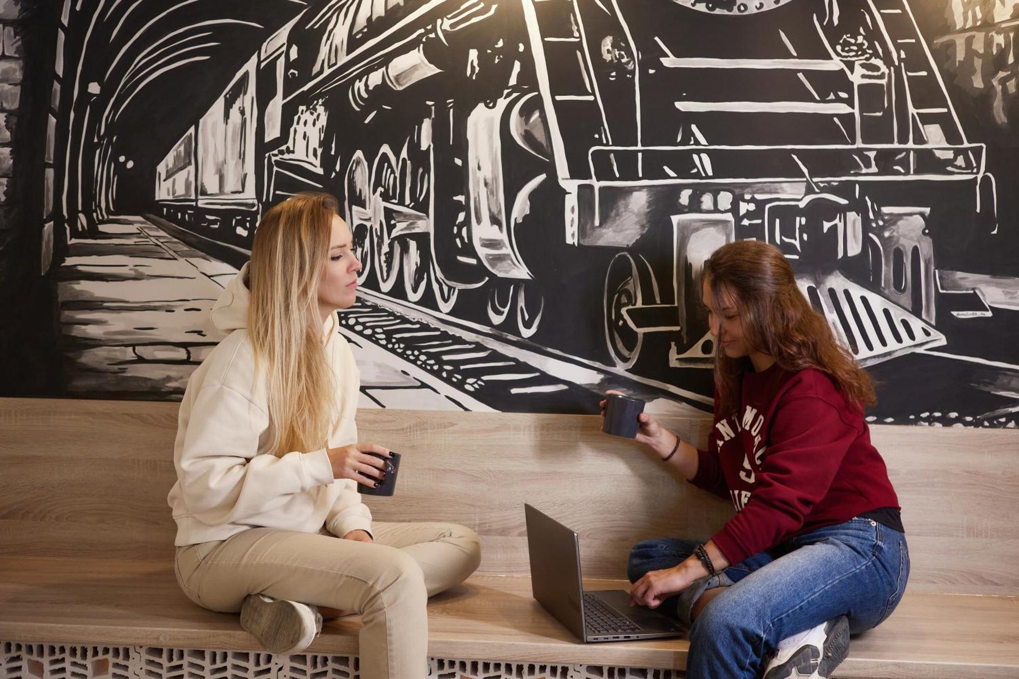 Hostel Dos Estaciones - Free Towels, Coffee & Tea, Remote Check-In Αλικάντε Εξωτερικό φωτογραφία